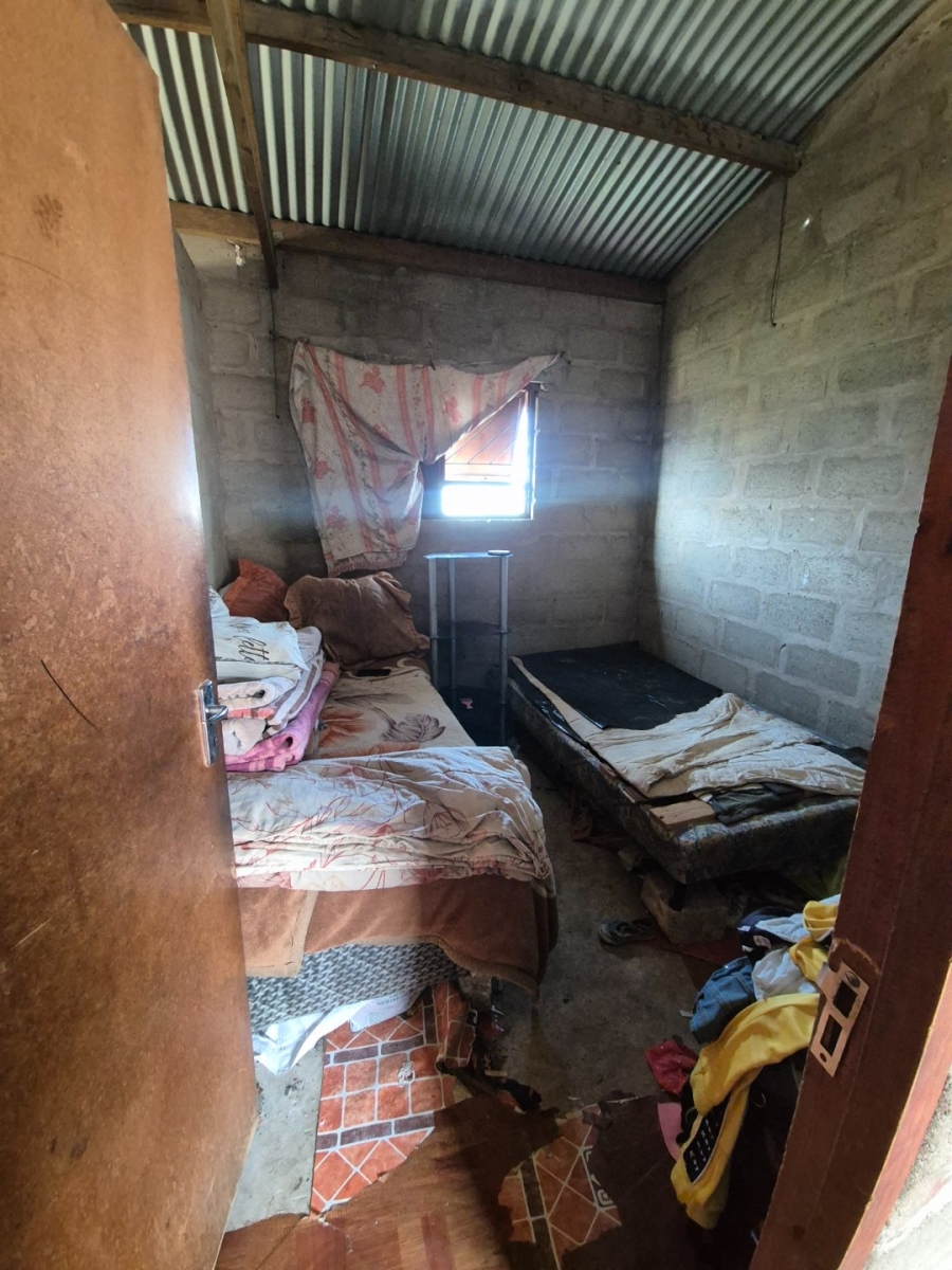 2 Bedroom Property for Sale in Kwazakhele Eastern Cape